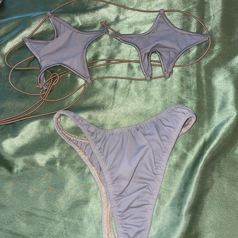 STAR bikini - Picture 2 of 2